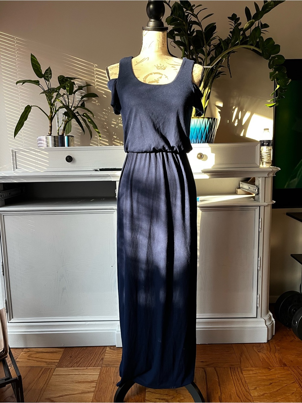 bailey blue Navy Cold-Shoulder Maxi Dress